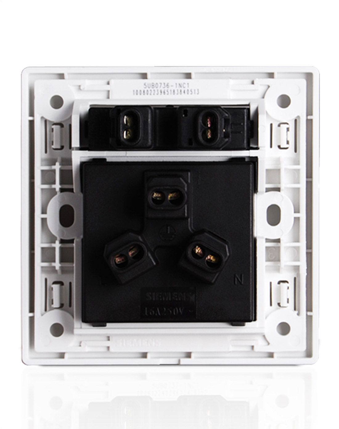 万变灵动雅白16a空调一开三孔电源插座