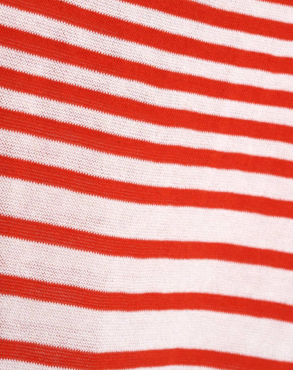 红白条毛织连衣裙