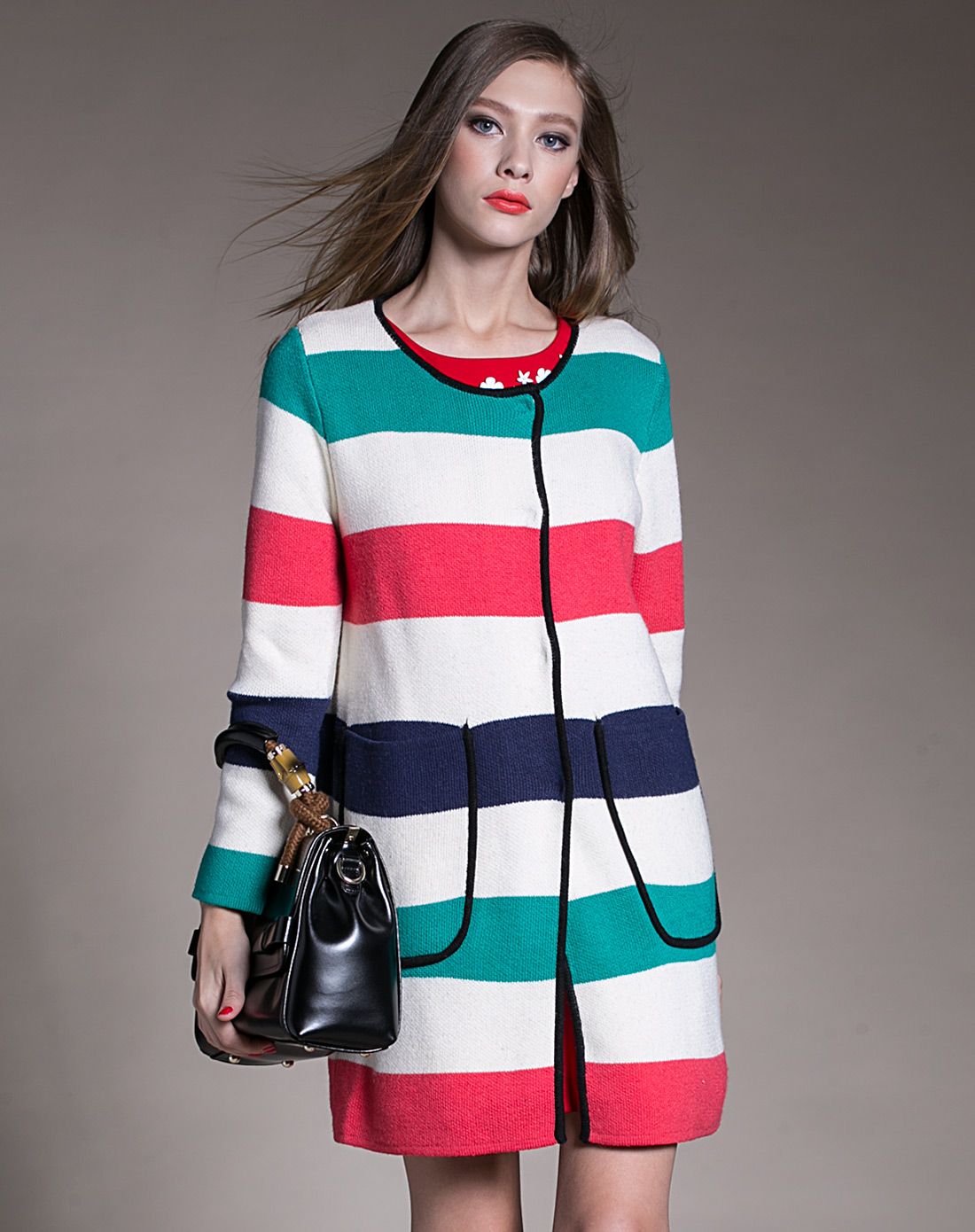 女款红白绿休闲毛针织衫