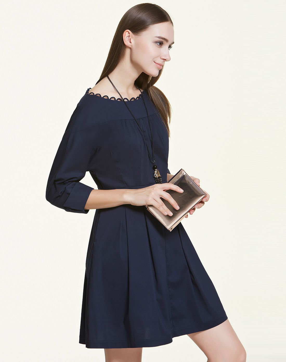 (2016春)藏蓝色抽褶中袖连衣裙