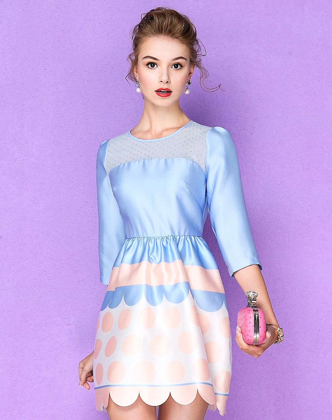 粉蓝色时尚波点撞色收腰高腰连衣裙