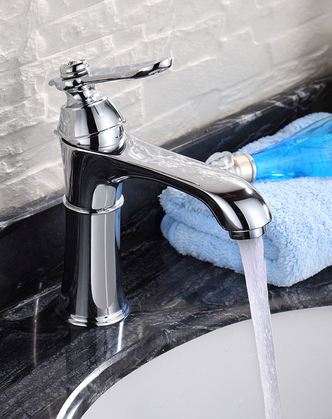 浴室柜配件套装下水器*1龙头t3软管*1