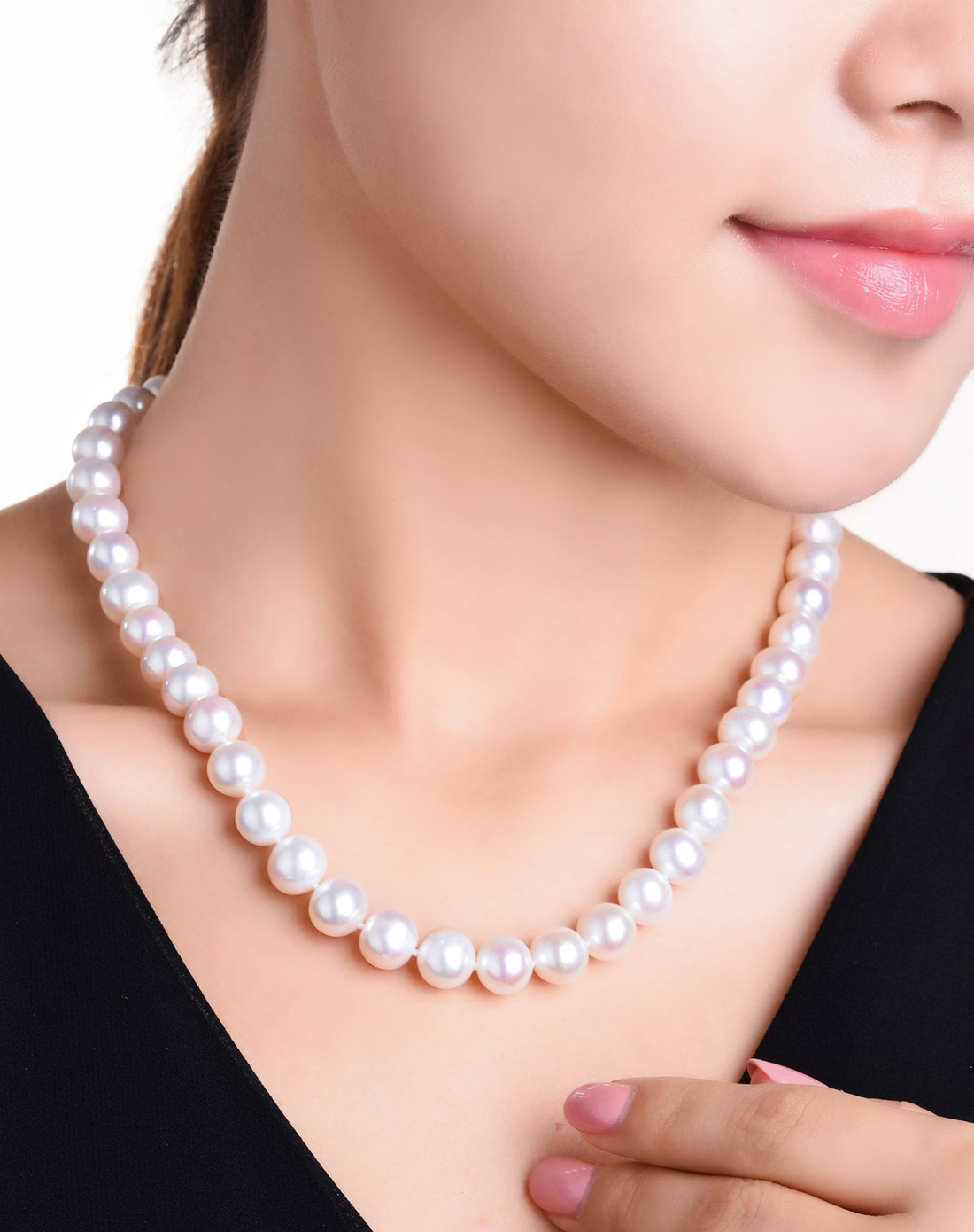 9-10mmaaa级近圆天然白色系珍珠项链(附国检证书)