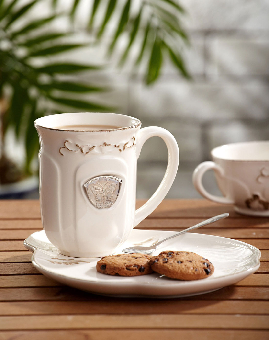 复古烫金蝴蝶立体浮雕陶瓷杯盘两件套