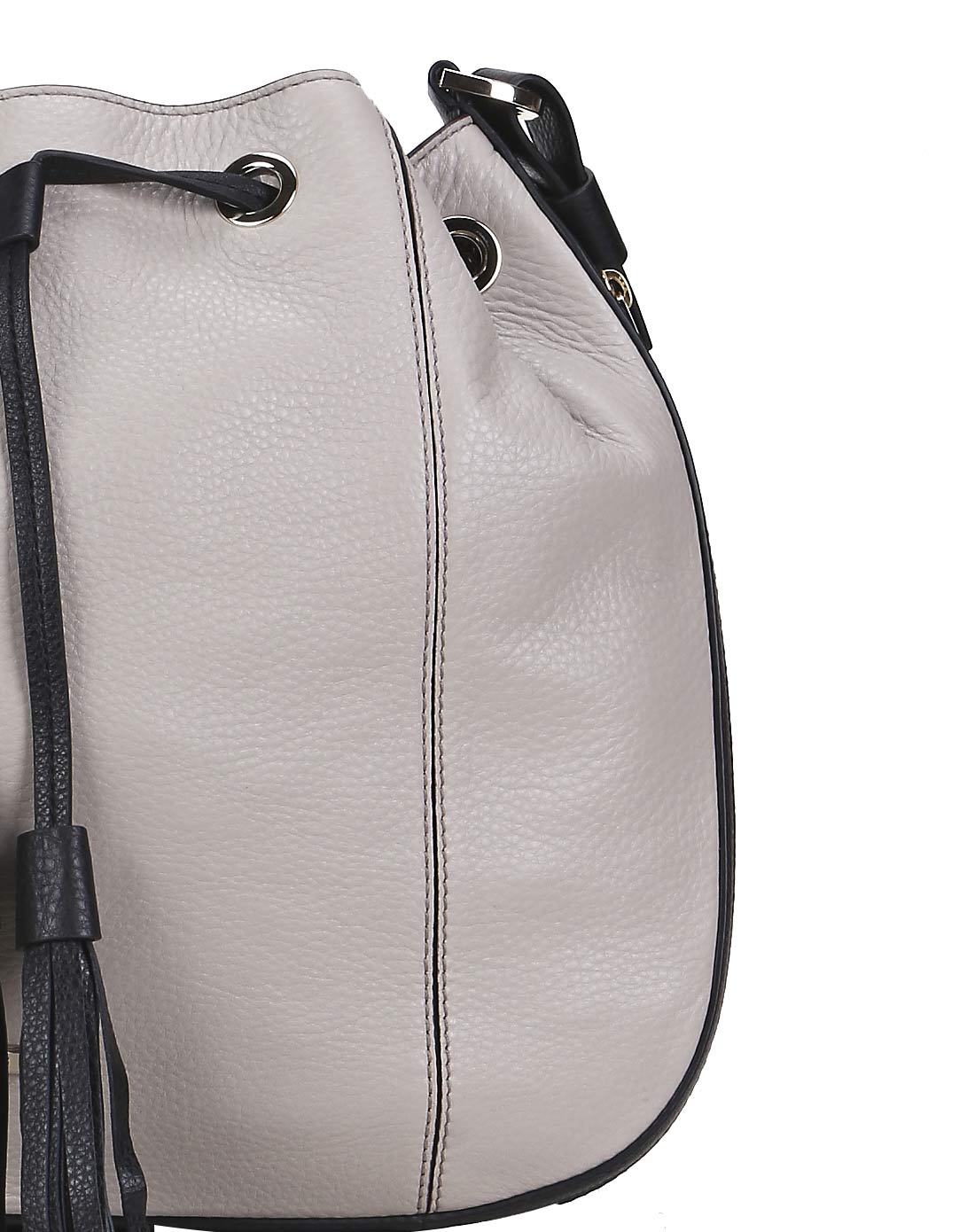 tuscans门店专供新品专柜同步秋冬新款羽灰色单肩包tb311272m6lcb5