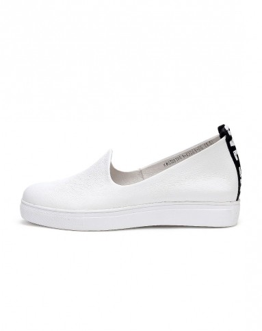 2016年新品日韩休闲风白色荔枝牛皮革经典流线型鞋口低跟深口鞋