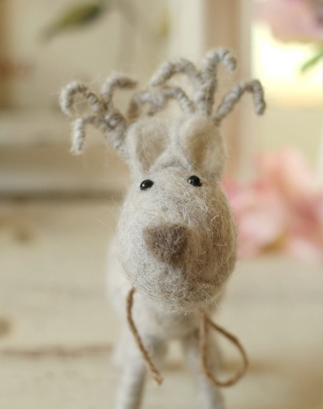 羊毛毡手工灰色麋鹿-可爱桌面摆件