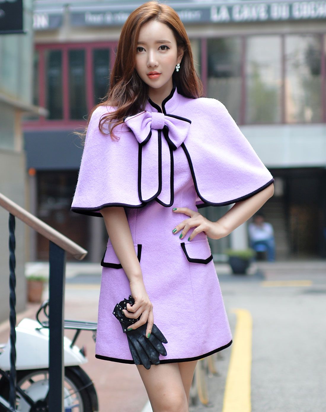 淡紫色连衣裙搭配鞋子图片
