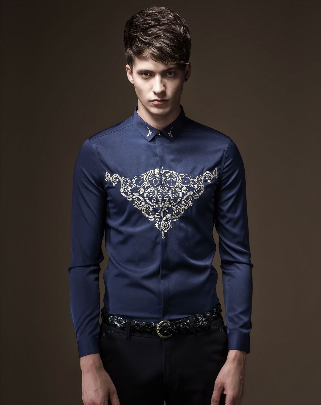 品立pinli男装专场 宝蓝色巴洛克刺绣修身长袖衬衫