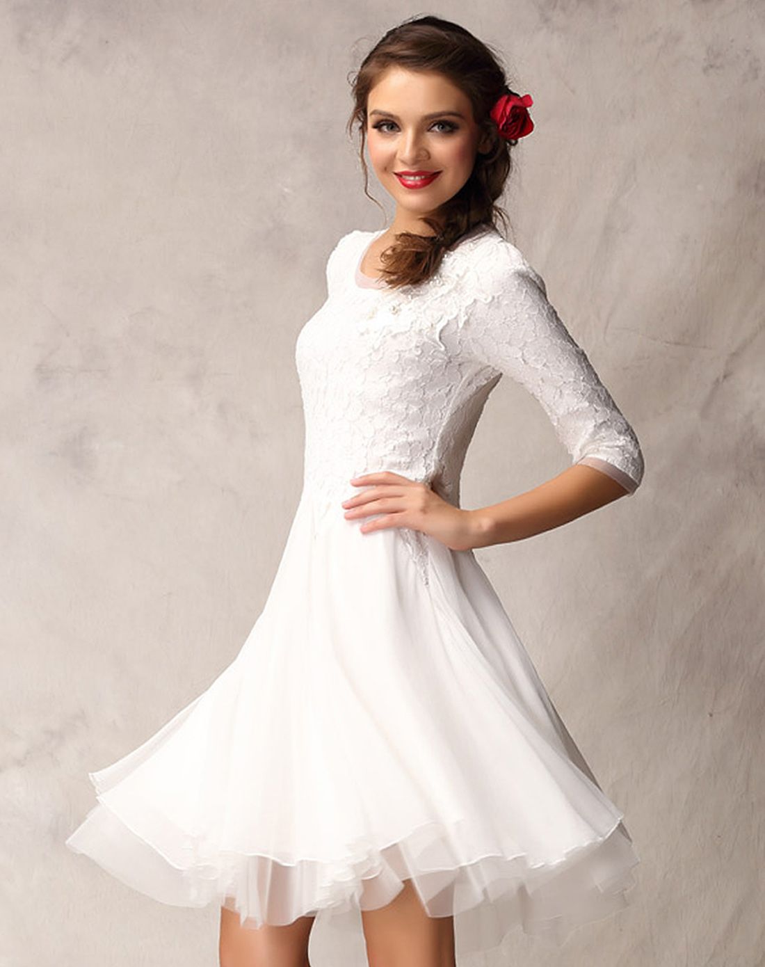 女款白色大摆网纱蕾丝连衣裙