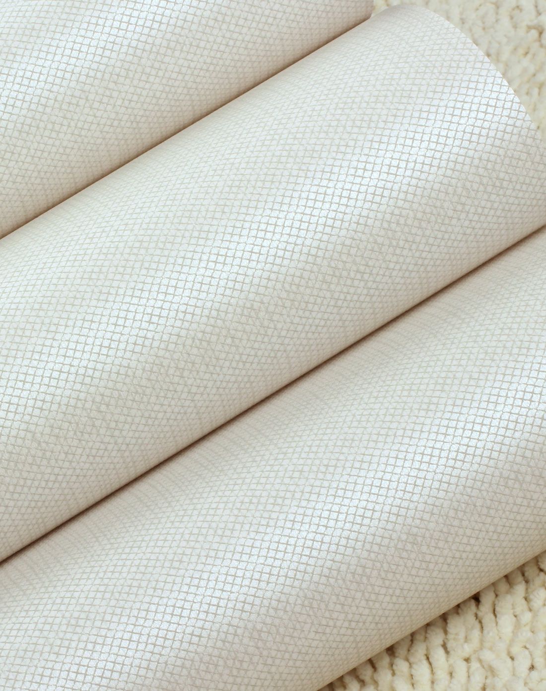 欣旺纯色素色墙纸现代简约卧室壁纸-米白色 三卷起售