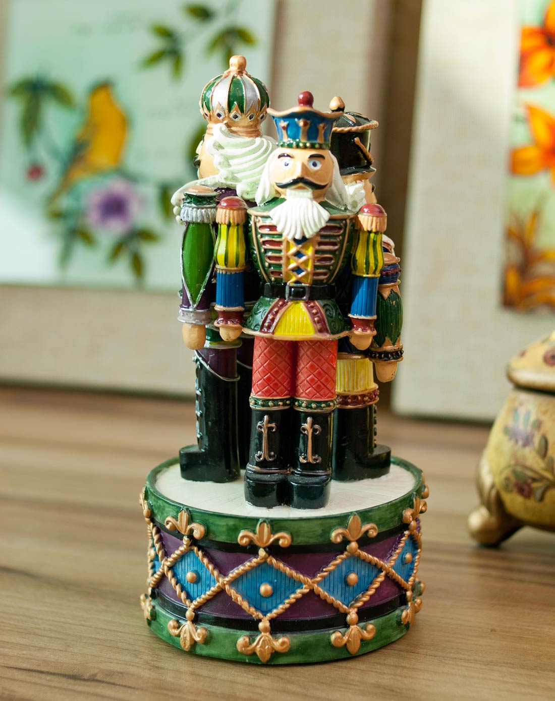 胡桃夹子宫廷树脂玩偶八音盒摆件