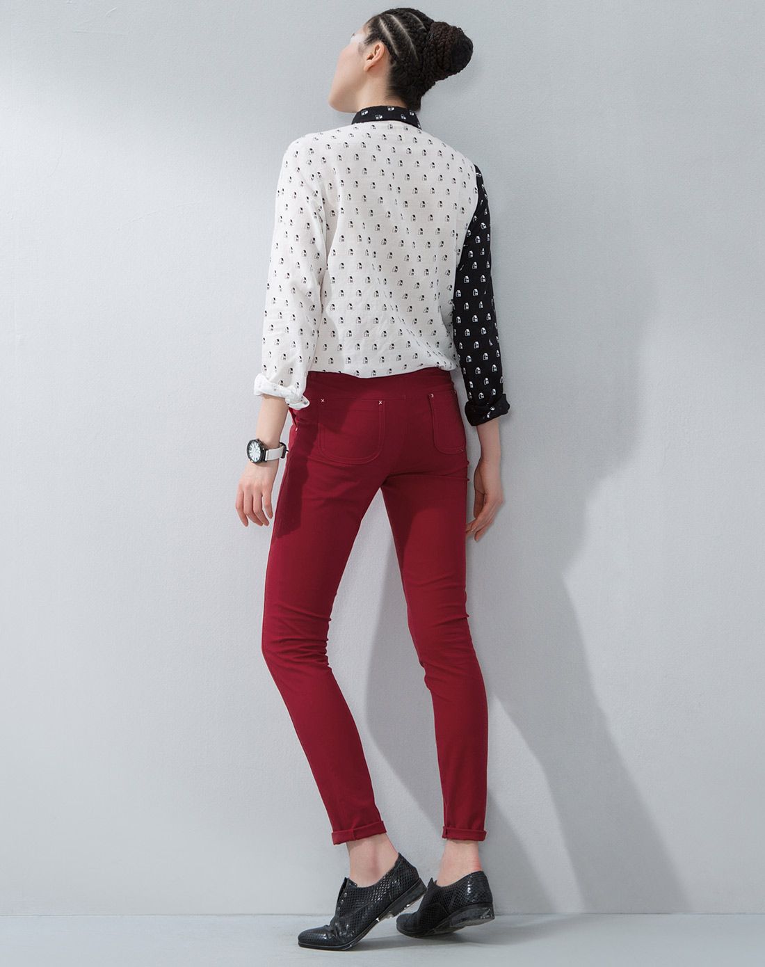 深红弹性修身撞色打枣休闲长裤