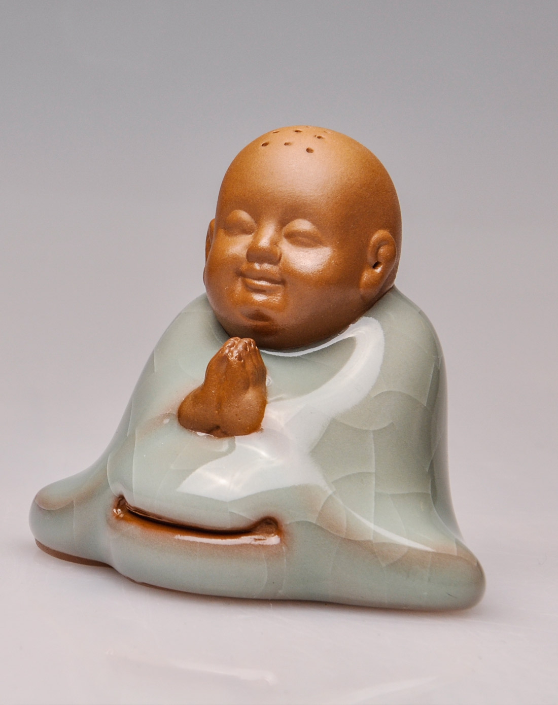 静坐小沙弥茶宠 品质汝瓷 德化工艺 釉色光润 开片纹路 悟道人生