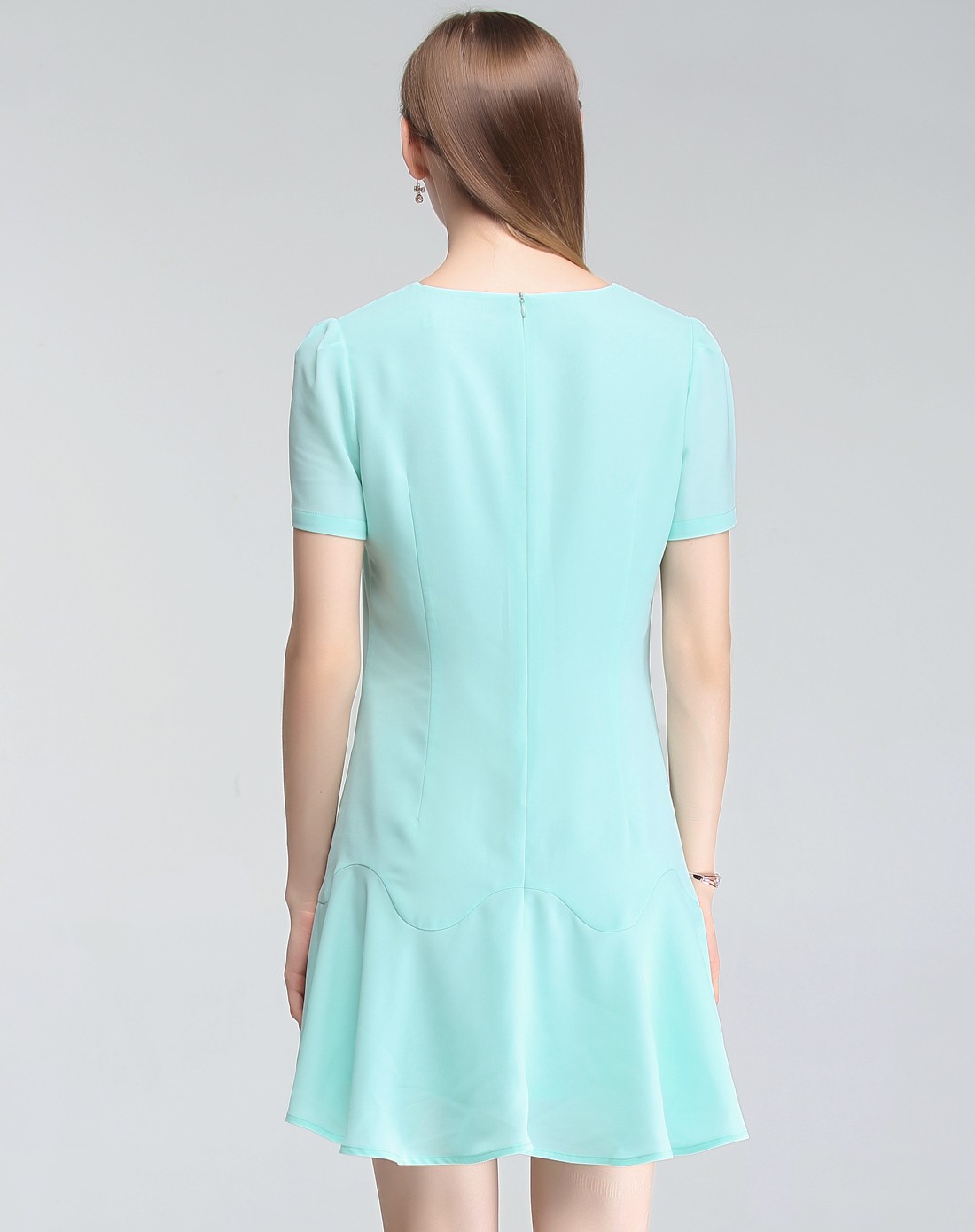 青色淑女气质荷叶边印花连衣裙